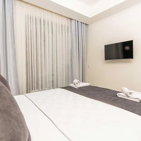 Hotel Evderhan *