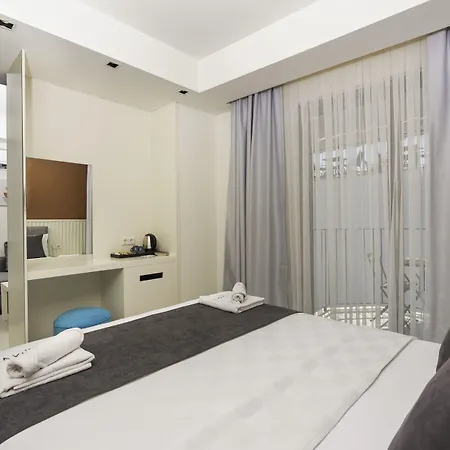 Evderhan Hotel *